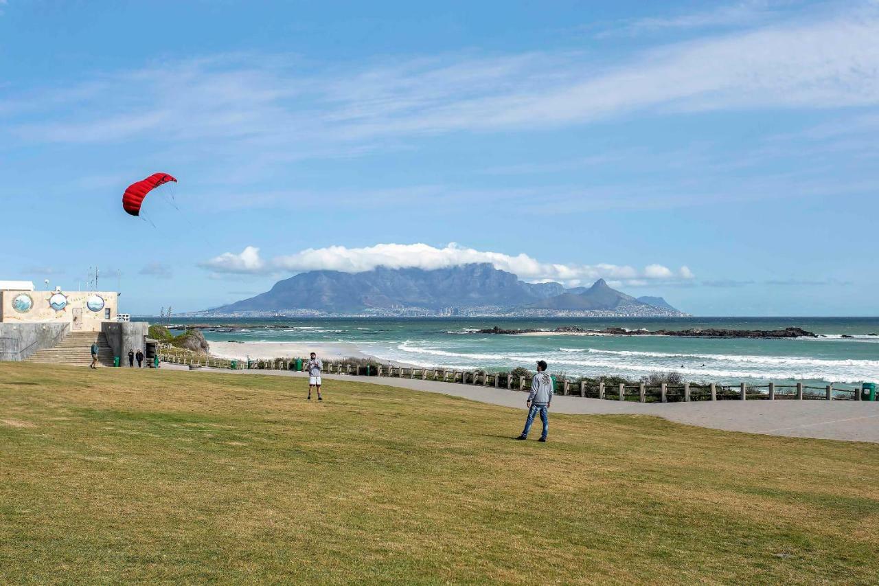 Eden On The Bay Studio 68A Apartment Bloubergstrand Exterior photo